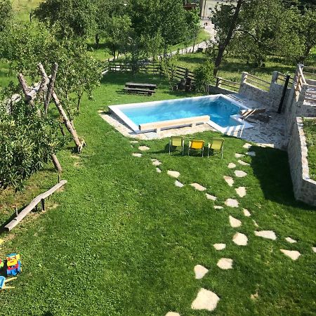 Farmhouse Cvetje โทลมิน ภายนอก รูปภาพ
