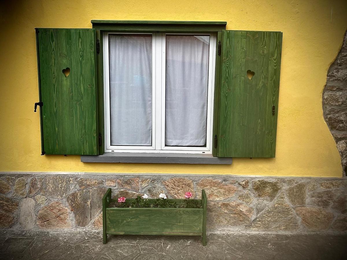 Farmhouse Cvetje โทลมิน ภายนอก รูปภาพ