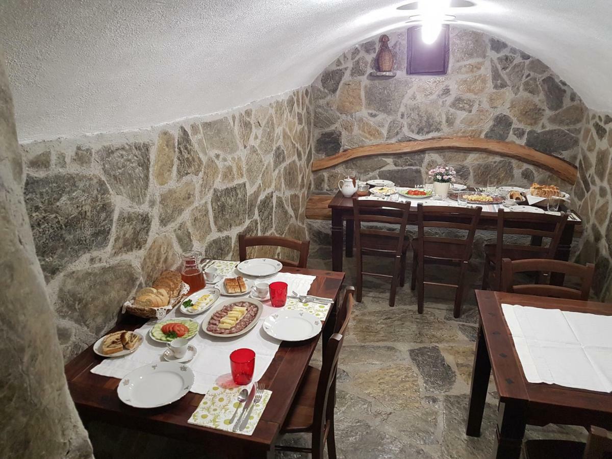 Farmhouse Cvetje โทลมิน ภายนอก รูปภาพ